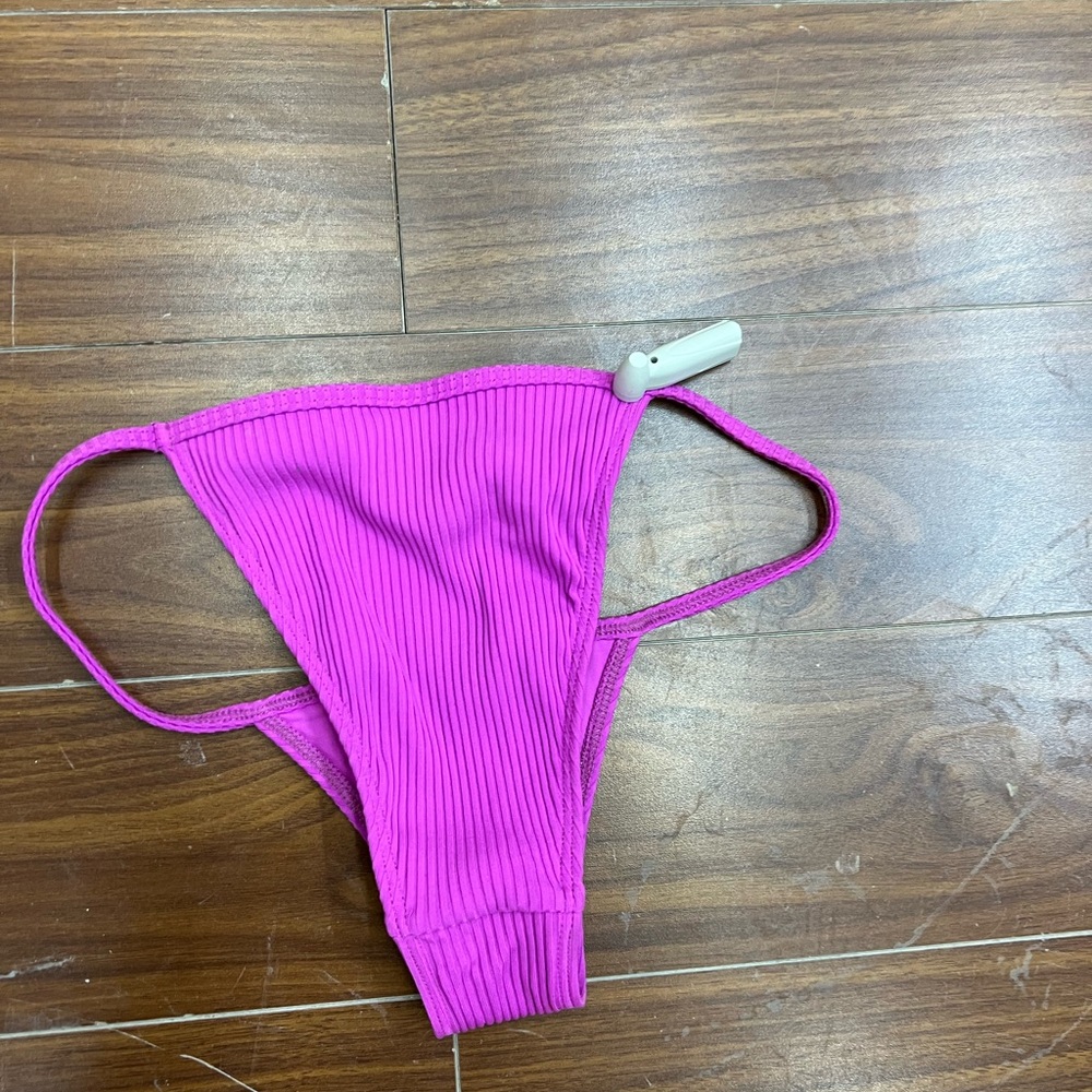 Minimale Animale Pink Bikini Bottom